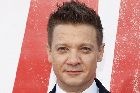 Hollywood-Star in Klinik: Polizei untersucht Unfall von Jeremy Renner Hollywood-Star in Klinik: Polizei untersucht Unfall von Jeremy Renner
