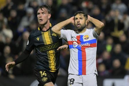 Copa del Rey: Barca zittert sich ins Achtelfinale Copa del Rey: Barca zittert sich ins Achtelfinale