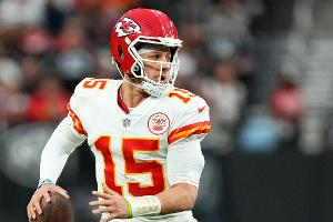 NFL: Mahomes sorgt für Rekord - Jaguars in den Play-offs