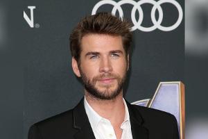Liam Hemsworth: Ex-007 George Lazenby will ihn als neuen James Bond