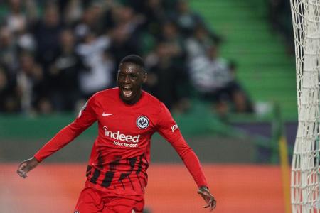 Kolo Muani lässt SGE-Zukunft offen: Kolo Muani lässt SGE-Zukunft offen: