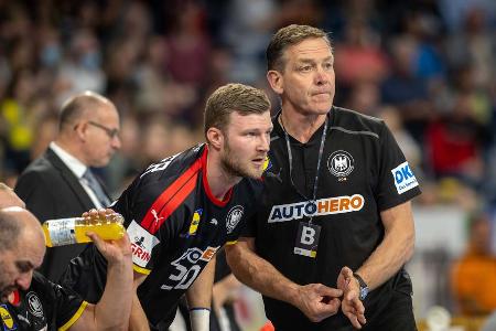 Deutschlands Kader für die Handball-WM 2023 - Am Freitag startet Deutschland mit der Auftaktpartie gegen Katar in die Handball-WM. Diese 16 Spieler hat Bundestrainer Alfred Gislason vorerst für das Turnier in Polen und Schweden nominiert: