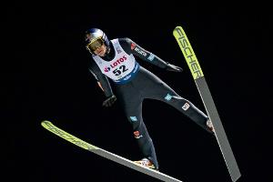 Skispringen: Wellinger Quali-Vierter - Tschofenig gewinnt
