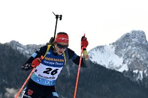 Biathletin Voigt läuft im Massenstart auf Platz fünf