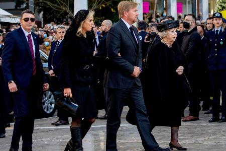 Europäische Top-Royals kommen zu Beerdigung von Konstantin II. Europäische Top-Royals kommen zu Beerdigung von Konstantin II.