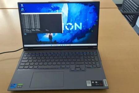 Als Gegenstelle kommt beim WLAN-Test das Lenovo Legion 5 Pro Notebook zum Einsatz.