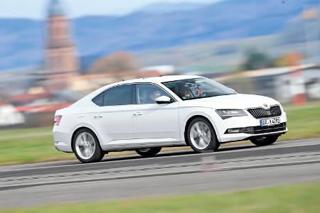 Skoda Superb 2.0 TDI, Seitenansicht