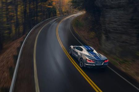 Chevrolet eAWD Corvette E-Ray (2023)