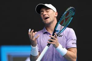 Ruud scheitert früh in Melbourne