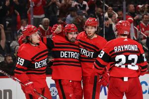 NHL: Seider glänzt mit vier Vorlagen