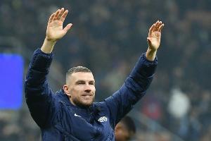 Inter gewinnt Supercoppa und feiert "Meister Dzeko"