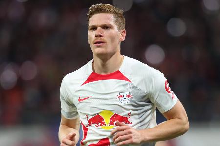 Marcel Halstenberg (bis 90.) - Note: 2,5 - Wurde auf seiner linken Seite nicht so intensiv gefordert wie Simakan auf der anderen Außenbahn. Ließ Flanken zu, wenn Pavard mit aufrückte. Blieb dennoch ohne klare Fehler. Hielt sich offensiv lange Zeit zurück, brachte RB mit seinem Ausgleichstreffer zurück (51.).