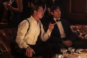 Brad Pitt: "Babylon"-Statisten haben Kokain aus Hintern geschnupft