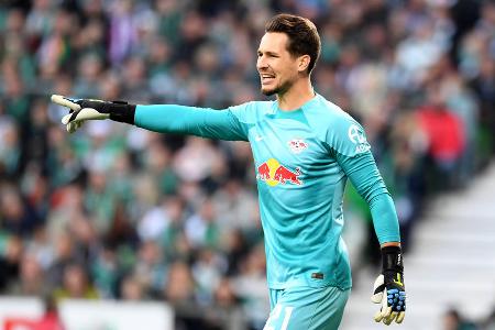 RB Leipzig - TOR: Janis Blaswich - Note: 3,0 - Wurde vom Tabellenführer erstaunlich wenig geprüft. Hatte beim Schuss von Gnabry das nötige Glück (8.), war beim Gegentor dann machtlos (37.). Mit dem Ball am Fuß bewies er viel Ruhe. Beim Herauskommen ebenfalls gut.