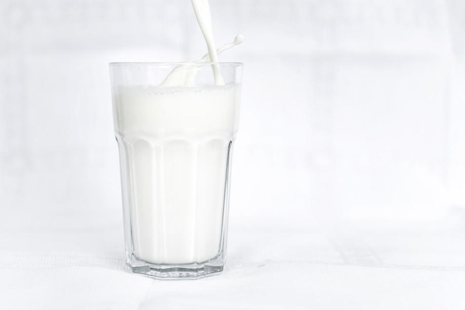 Die Nachfrage nach Milch ist in Deutschland in den letzten Monaten gesunken.