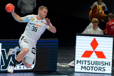 Lukas Mertens - Note 2,0 - Spielte ein tolles Turnier. Im Gegenstoß immer anspielbar und sicher vor dem Kasten. 84 Prozent seiner Versuche fanden das Tor. Ein Spitzenwert! Lieferte mit einem wichtigen Tor vor der Halbzeit gegen Katar und einem tollen Kempa-Zuspiel gegen Frankreich auch zwei optische Highlights.
