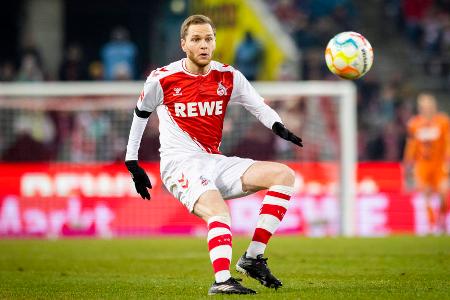 ABWEHR: Benno Schmitz - Note: 2,5 - Verschätzte sich bei einem Pass in die Tiefe, da war Gnabry schneller. Ansonsten aber mit vielen entschlossenen und erfolgreichen Aktionen. Ein guter Auftritt.