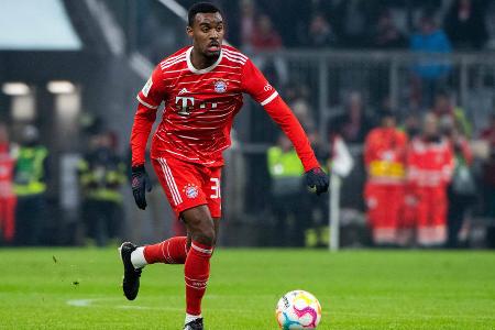 Ryan Gravenberch (FC Bayern) - Im Sommer noch als Schnäppchen gefeiert, ist der Hype mittlerweile verpufft. Ist im prominent besetzten Mittelfeld nur zweite Wahl. Kam in der Hinrunde auf gerade einmal elf Kurzeinsätze in der Bundesliga. Blieb ohne Torbeteiligung.