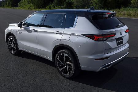 10/2021, Mitsubishi Outlander MY 2023 Plug-in-Hybrid
