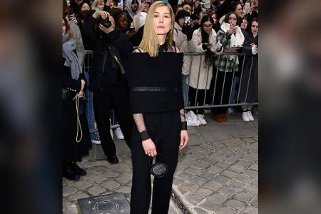 Rosamund Pike