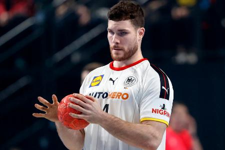 Johannes Golla - Note 2,5 - Spielte als Kapitän eine solide WM. Lieferte im Mittelblock eine konstante Leistung ab, ohne dabei zu glänzen. Ausbaufähig ist das Zusammenspiel mit Julius Köster. Offensiv zuverlässig und abschlussstark, verpasste aber auch einige freie Würfe.
