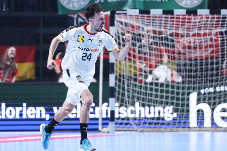 RECHTSAUßEN: Patrick Groetzki - Note 3,0 - Präsentierte sich bis zum letzten Hauptrundenspiel gegen Norwegen überaus solide und treffsicher. Wie auf der anderen Seite auch, bekam Groetzki nur selten die Chance von Außen zu treffen. In Gegenzügen oftmals die erste Optionen. Machte sich seine gute WM-Perfomance mit schwachen Auftritten gegen Norwegen und Frankreich aber etwas kaputt.