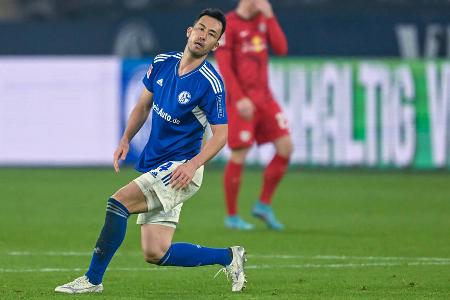 Maya Yoshida (FC Schalke 04) - Sollte als Abwehrchef die Zentrale der Knappen dicht machen. Gelungen ist ihm das bislang kaum. Verursachte mit eklatanten Stellungsfehlern einige Gegentore. Auch sein Tempo ist für die Bundesliga nicht ausreichend. Verlor seinen Platz in der Startelf nur nicht, weil den Gelsenkirchenern die Alternativen fehlen.