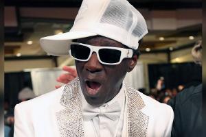 Flavor Flav gab über 2.000 Dollar am Tag für Drogen aus