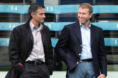 'Wenn er beim Training aushelfen würde, wären wir das Schlusslicht der Liga und wenn ich in seiner Welt arbeiten müsste, dann würden wir bankrott gehen.' (über Chelsea-Boss Roman Abramovich)