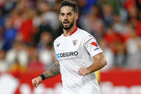 Isco (weiterhin vereinslos) - Sollte zum Königstransfer von Union Berlin werden. Obwohl der vereinslose Spanier seinen Medizincheck bei den Eisernen schon bestanden hatte, fiel die Verpflichtung ins Wasser - wohl, so stellte es Union dar, weil die Berateragentur des fünfmaligen Champions-League-Siegers wohl noch einmal mehr Geld forderte.