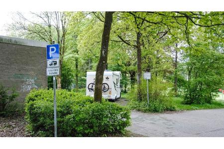 SP Fokus Bergisches Land 51789 LINDLAR: Stellplatz am Parkbad