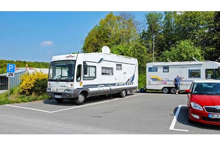 SP Fokus Bergisches Land 51588 N†MBRECHT: Stellplatz bei der GWN-Arena