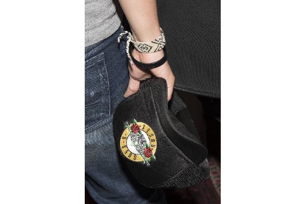 Guns N'Roses lockten zwischen 2016 und 2019 fast 5,4 Millionen Fans auf ihre 'Not In This Lifetime'-Tour. 158 Mal standen sie auf der Bühne und verdienten damit 584 Millionen Dollar. Platz vier.