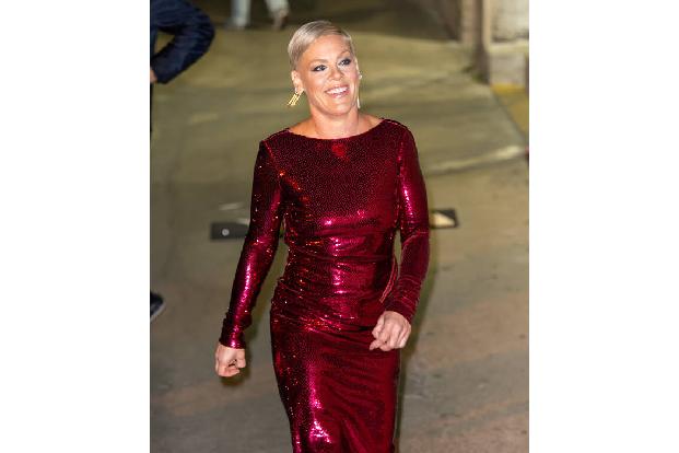 … Pink 2018/19 mit 'Beautiful Trauma' knapp 400 Millionen US-Dollar einspielte. Besonders beeindruckend bei Pink: Der pro-Kopf-Umsatz pro Besucher*in lag bei sagenhaften 128 Dollar.