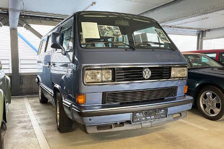 Bremen Classic 2023 Parkhaus VW Multivan T3 Bluestar