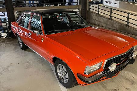 Bremen Classic 2023 Parkhaus Opel Commodore B GS/E