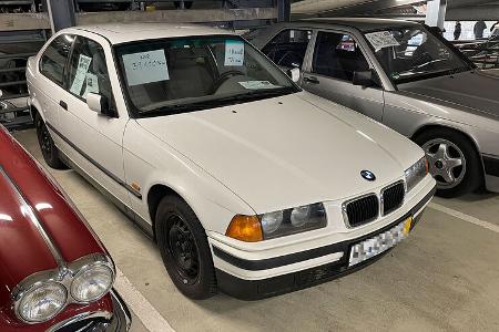 Bremen Classic Motorshow Parkhaus BMW E36 316i Compact