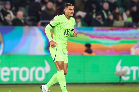 Maxence Lacroix (bis 30.) - Note: 5,5 - Traf im Positionsspiel wiederholt katastrophale Entscheidungen. Leitete den defensiven Zusammenbruch vor dem 0:2 durch sein Rausschieben ein (14.). Verlor mit schwachem Timing vor dem 0:3 dann das entscheidende Kopfballduell (19.). Wurde schon vor der Pause ausgewechselt.