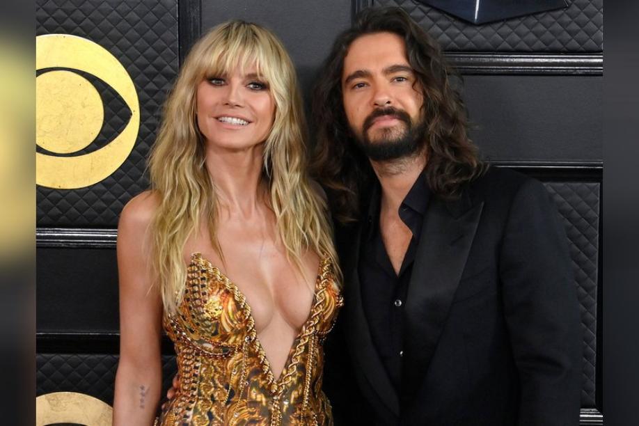 Heidi Klum glänzt bei den Grammys im goldenen Kleid
