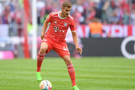 Josip Stanisic (ab 60.) - Note: 3,0 - Rückte als zusätzlicher Verteidiger auf die letzte Linie. Gewann zwar alle sein Duelle, konnte seine Zone aber dennoch nicht vollständig stabilisieren.