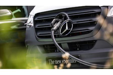 Mercedes E-Sprinter 2023 Ladedose CCS Laden Elektroauto Ladekabel