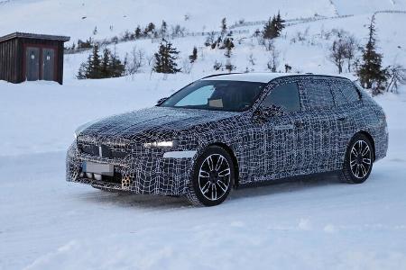 Erlkönig BMW i5 Touring