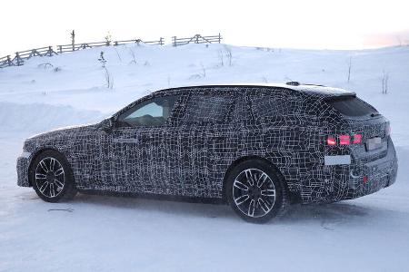 Erlkönig BMW i5 Touring