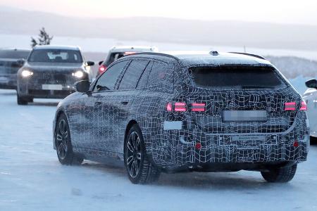 Erlkönig BMW i5 Touring