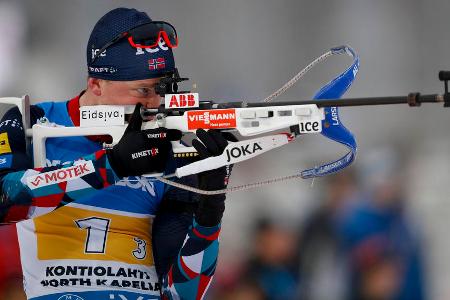 Platz 7: Tarjei Bö (Norwegen) - 21 Medaillen (11 Gold/2 Silber/8 Bronze) konnte der 34-Jährige bei Weltmeisterschaften bereits sammeln, seit zehn Jahren gehört er zu den prägenden Gesichtern des Sports. Das er noch nicht zum alten Eisen gehört, untermauerte der Norweger 2022/23 bereits mit zwei Podiumsplatzierungen. Allerdings performte Bö in der Loipe zuletzt häufig sehr wechselhaft.