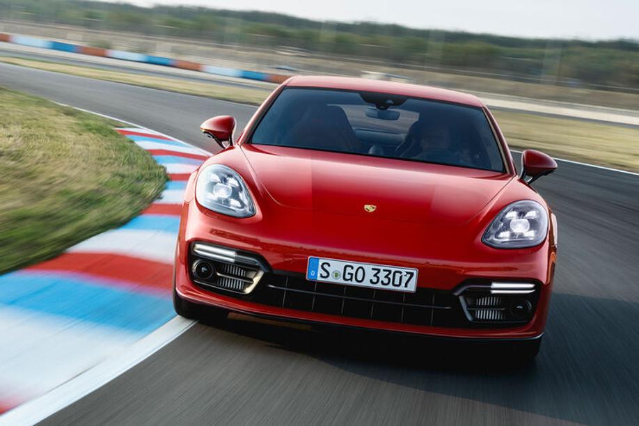 Porsche Panamera GTS