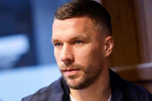 Nach Erdbeben-Katastrophe: Lukas Podolski organisiert Hilfe für Opfer