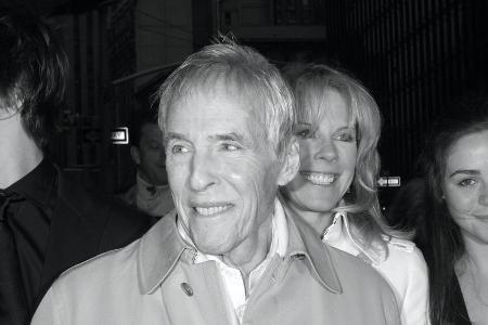 US-Komponist Burt Bacharach mit 94 Jahren verstorben US-Komponist Burt Bacharach mit 94 Jahren verstorben