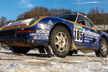 Porsche 959 Dakar (1986) statisch im Steinbruch
