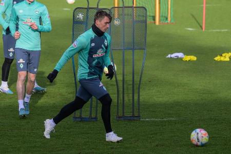 Maximilian Philipp (ab 71.) - Ohne Bewertung - Kam bei seinem SVW-Debüt überhaupt nicht ins Spiel. Fand zu keinem Zeitpunkt eine Bindung zu seinen Mitspielern und brachte nicht die erhoffte Wende.